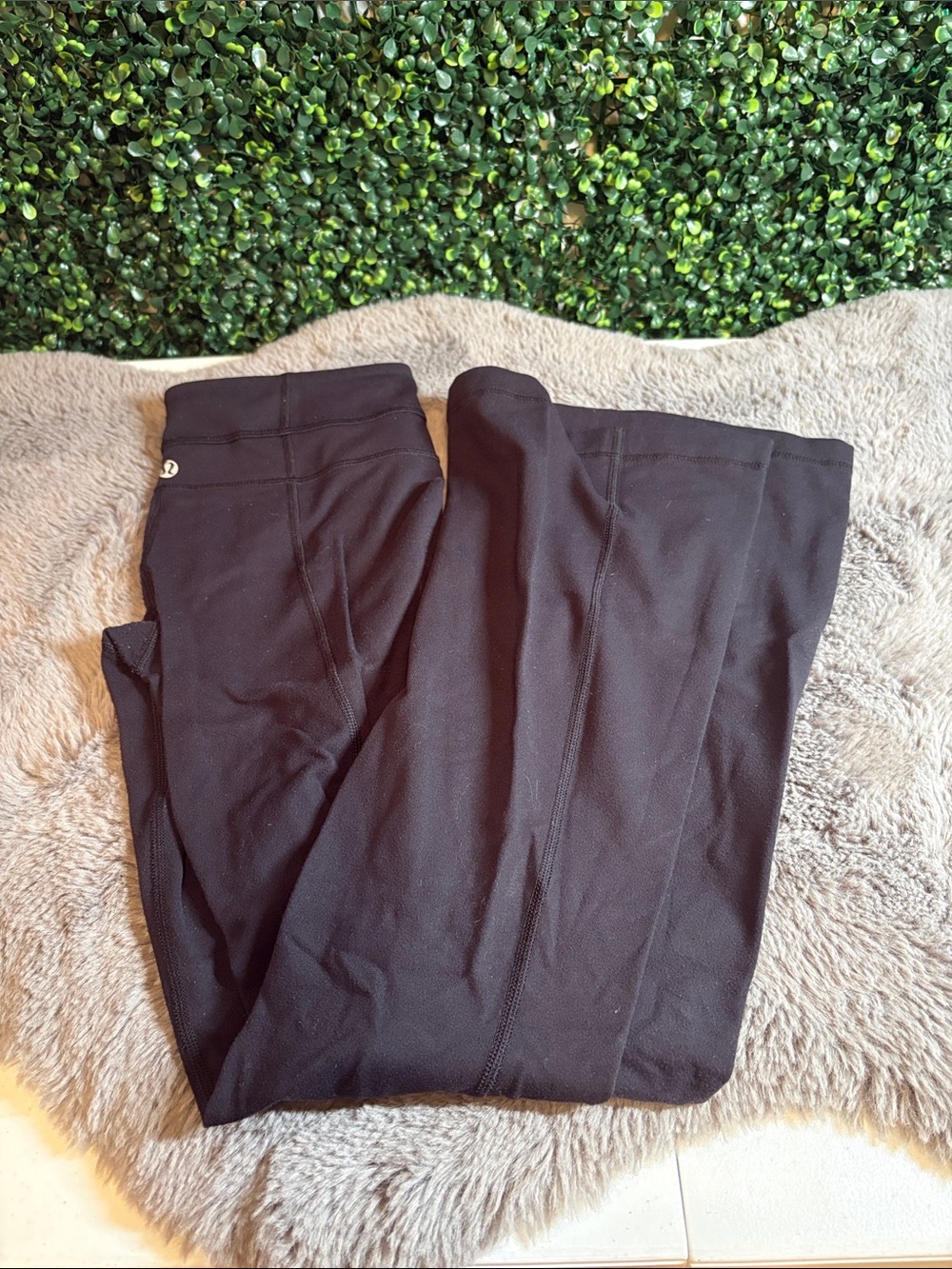 lululemon athletica Black Women's Flare Leggings Size 2